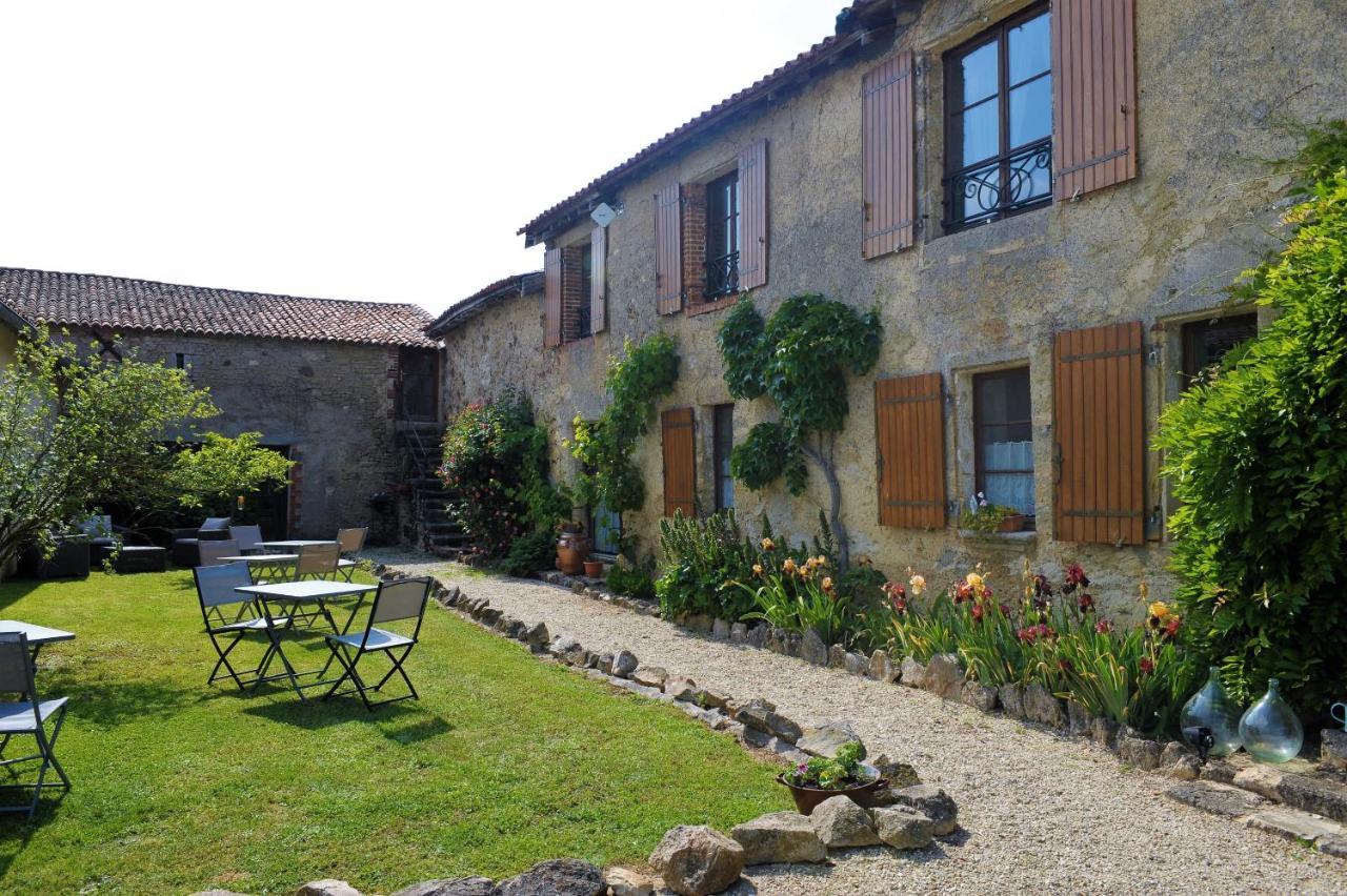Le Mas D'Anjou Hotel Tigné Exterior foto